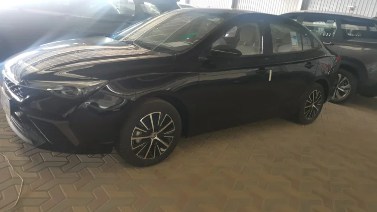 MG 5 STD New Shape 2025 