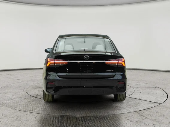 MG 5 STD New Shape 2025 