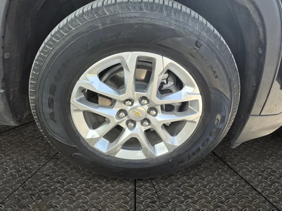 شفروليه ترافرس LS 2023 