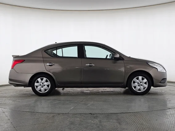 Nissan Sunny SV 2021 