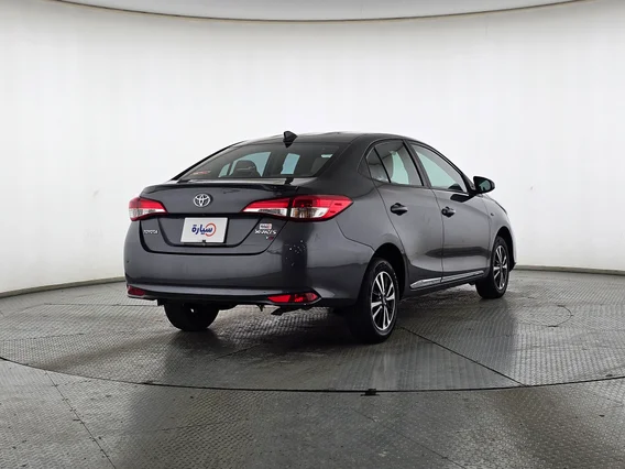 Toyota Yaris  Y Plus 2022 