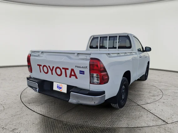 Toyota Hilux SC 4x2 2018 