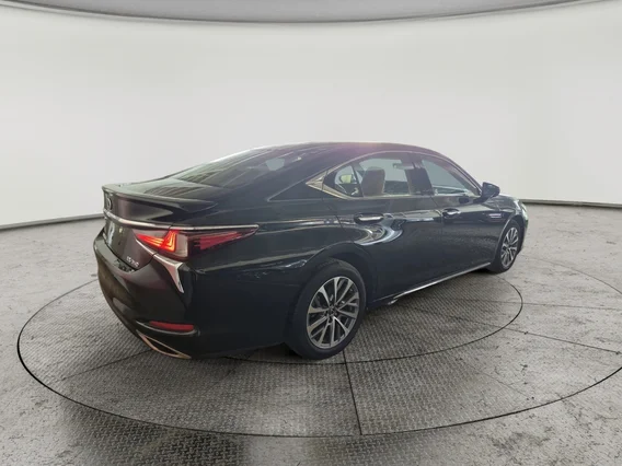 Lexus ES 350 2023 
