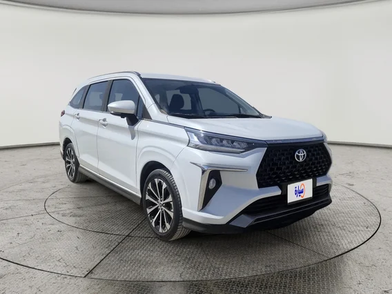 تويوتا فيلوز GLX 2023 