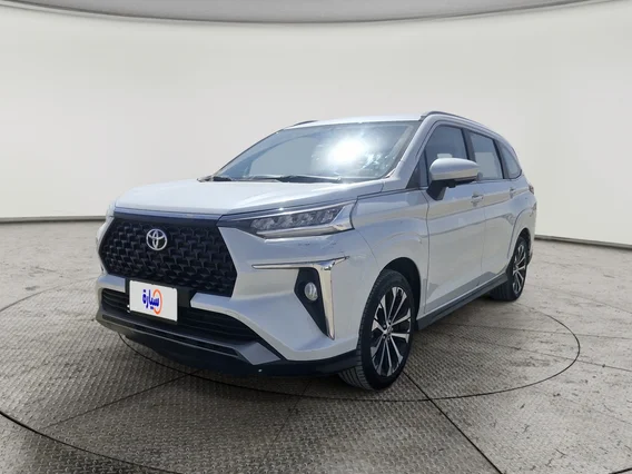 تويوتا فيلوز GLX 2023 