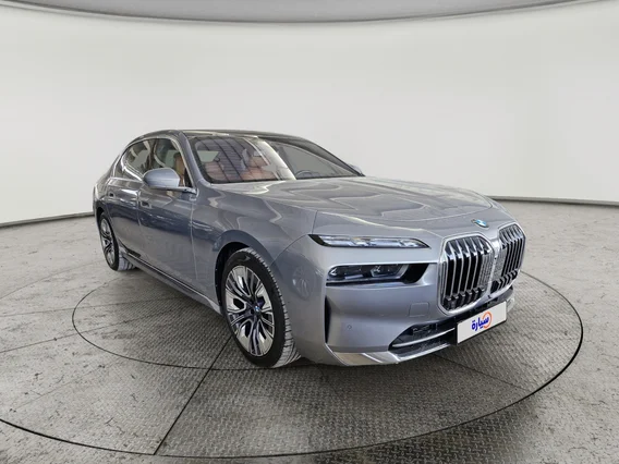 BMW 7 Series 735i 2023 