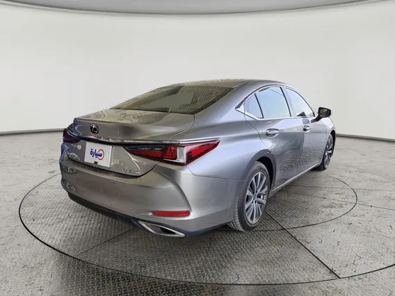 Lexus ES 350 2020 