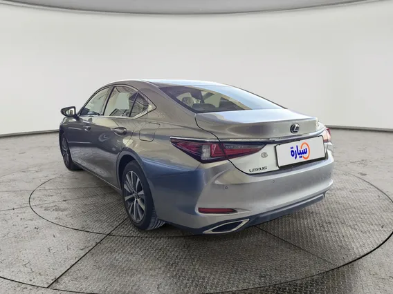 Lexus ES 350 2020 