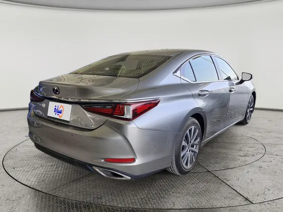 Lexus ES 350 2020 