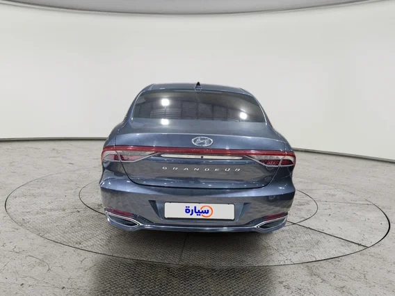 Hyundai Grandeur  2020 