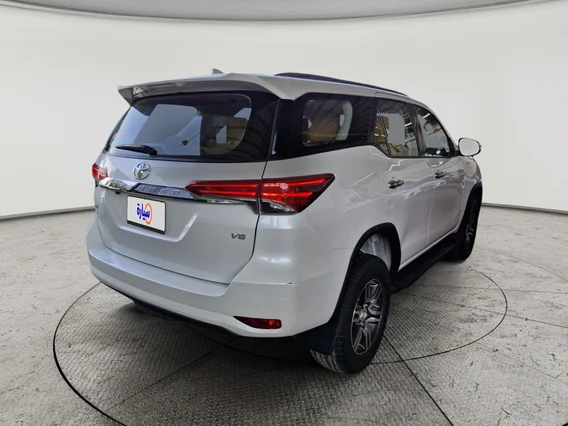Toyota Fortuner VX 2023 دبل