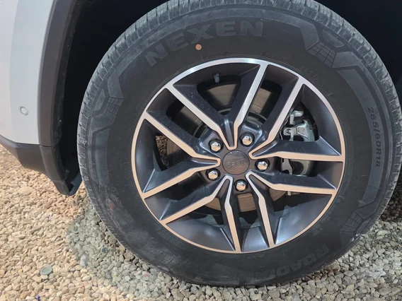 Jeep Grand Cherokee لاريدو 2021 