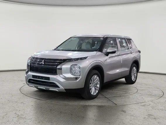 ميتسوبيشي اوتلاندر الشكل الجديد MID LINE 2025 