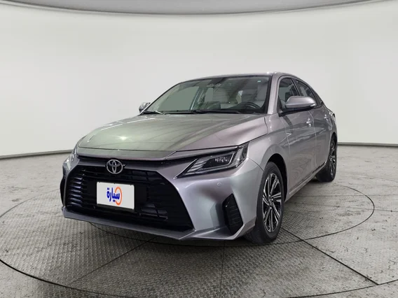 Toyota Yaris  YX 2024 