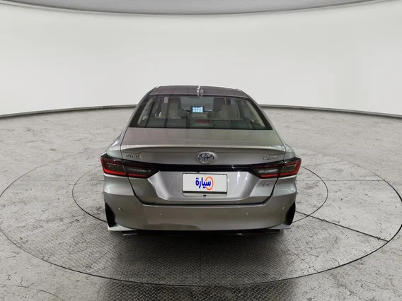 Toyota Yaris  YX 2024 