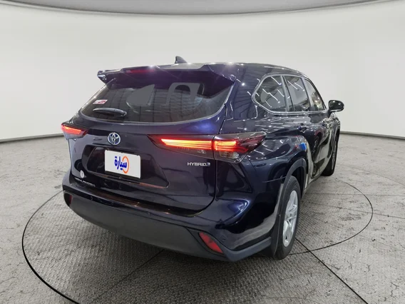 تويوتا هايلاندر LE 2024 