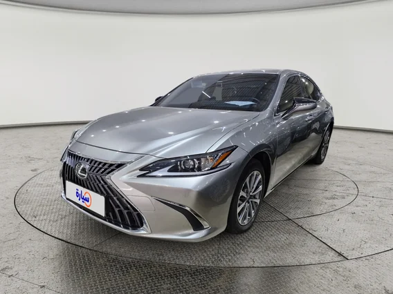 Lexus ES 300 AH Hybrid  2024 