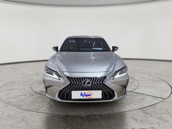 Lexus ES 300 AH Hybrid  2024 