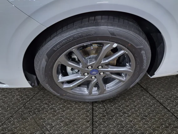 Ford Taurus Ambiente FHEV 2025 