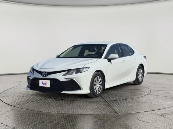 Toyota Camry  LE 2024 