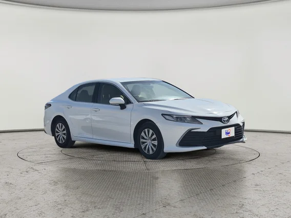 Toyota Camry  LE 2024 
