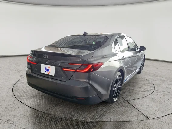 تويوتا كامري LE HEV 2025 