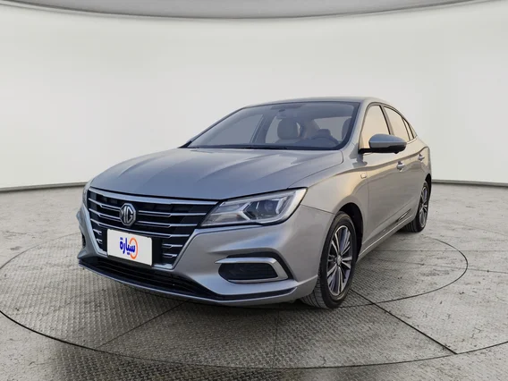 ام جي 5 LUX 2023 