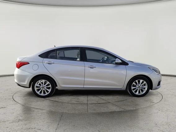 شيري اريزو 5 Comfort 2023 