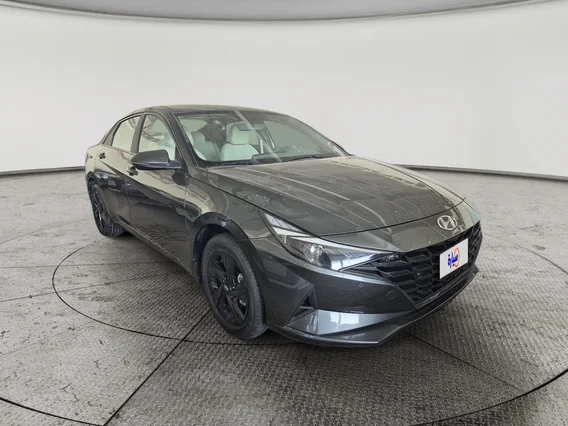 Hyundai Elantra Smart 2023 