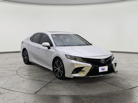 Toyota Camry  SE 2020 