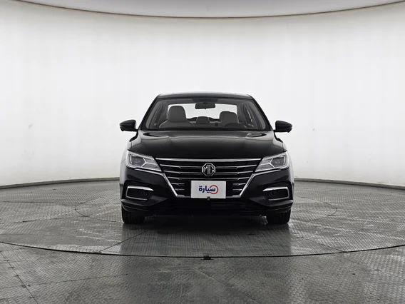 ام جي 5 LUX 2023 