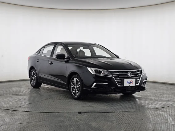 ام جي 5 LUX 2023 