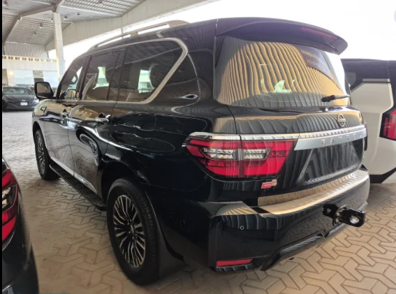 Nissan Patrol Platinum 2023 دبل