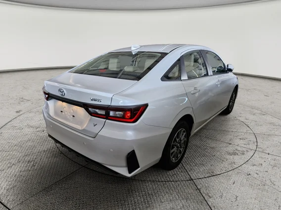 Toyota Yaris  Y 2026 