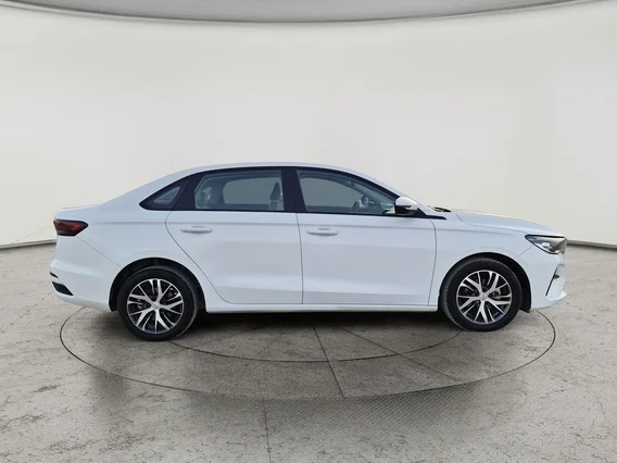 Geely Emgrand GS 2024 