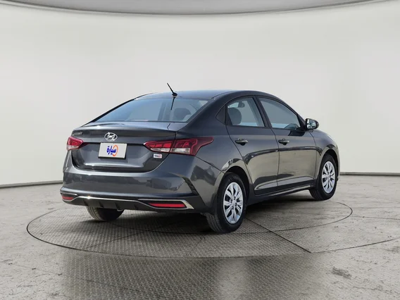 Hyundai Accent Smart 2023 