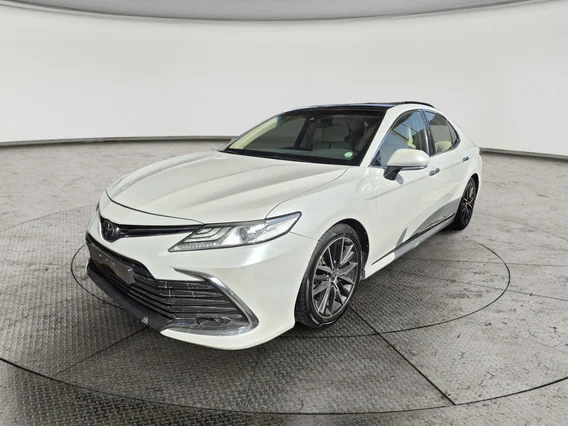 تويوتا كامري Limited 2023 