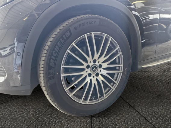 مرسيدس GLC 300 2025 