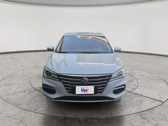 ام جي 5 STD 2023 