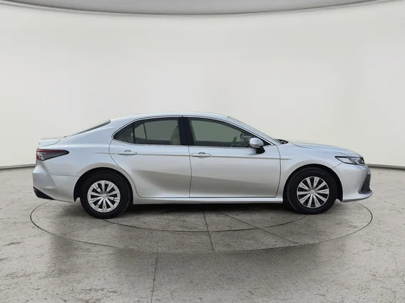 Toyota Camry  LE 2024 