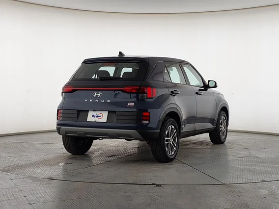 Hyundai Venue Smart 2024 