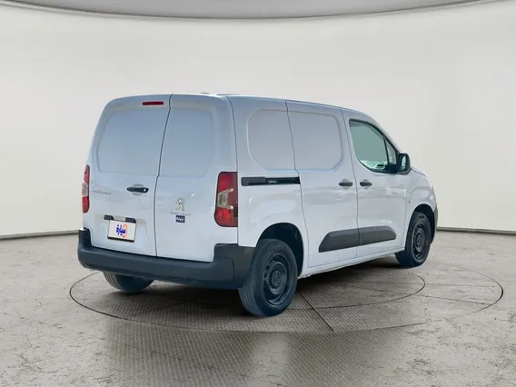 بيجو بارتنر Short van 2023 