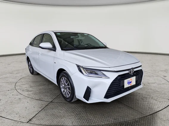 تويوتا يارس Y 2023 