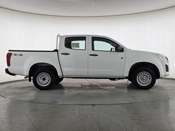 Isuzu D-max DC 4x4 Diesel 2020 دبل