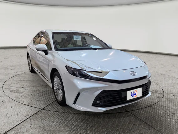 تويوتا كامري LE 2025 