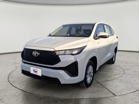 تويوتا اينوفا GL HEV 2024 