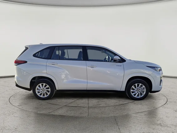 Toyota Innova GL HEV 2024 