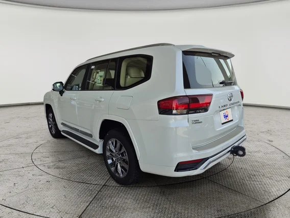 Toyota Land Cruiser GXR4 2024 دبل