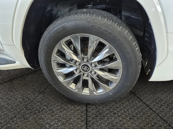 Toyota Land Cruiser GXR4 2024 دبل