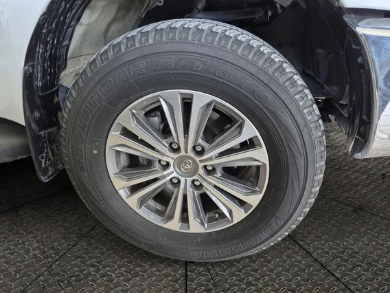 Toyota Hilux SGLX 4X4 2.7L AT 2024 دبل